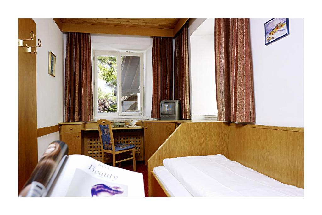 Alpenhotel Oetz Habitación foto