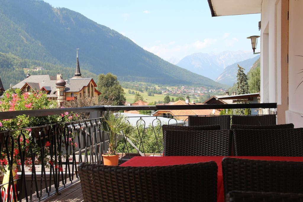 Alpenhotel Oetz Exterior foto